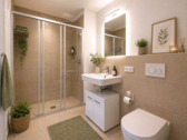 Großes Bad mit Walkin Dusche - 