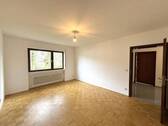 Schlafen I - Etagenwohnung mit 104,60 m&sup2; in Wiesbaden zur Miete