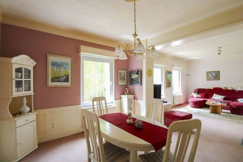 Wohn- und Esszimmer (EG) - 