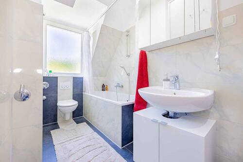 Badezimmer DG - 