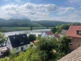 Fuldablick - Wohlfühloase in naturnaher Lage !! Zweifamilienhaus mit fantastischem Fuldablick in Bergshausen