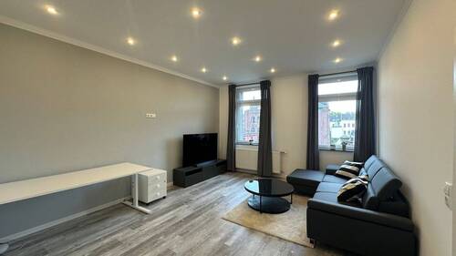 Wohnzimmer - 2 Zimmer Etagenwohnung zur Miete in Aachen