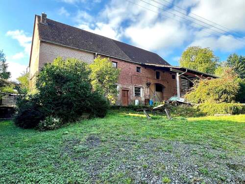 Außenansicht - 7 Zimmer Einfamilienhaus zum Kaufen in Schwedelbach