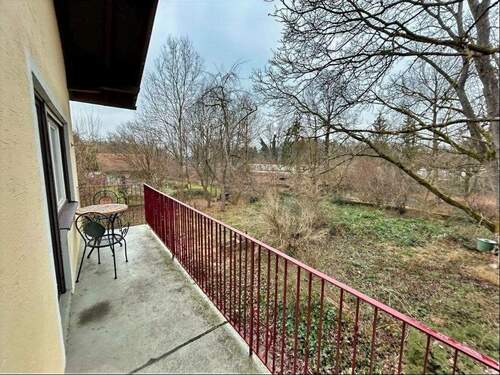 Balkon - Etagenwohnung mit 105,00 m&sup2; in Rosenheim zum Kaufen