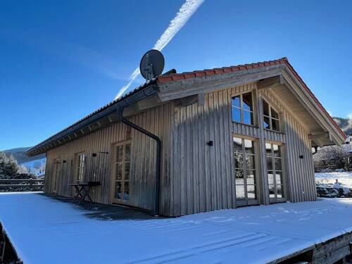 Landhaus in Gmund - Mehrfamilienhaus, Wohnhaus mit 115,00 m&sup2; in Gmund am Tegernsee zum Kaufen