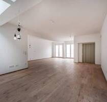 Loft im Herzen von Villingen ***Exklusiv*** Erstbezug wunderschöner Loft, Steinwurf zur Innenstadt ab sofort verfügbar Empore - Villingen-Schwenningen