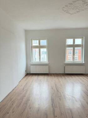 neu_1 - 3 Zimmer Etagenwohnung zur Miete in Stralsund
