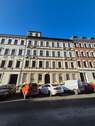 Hausfront - 1 Zimmer Mehrfamilienhaus, Wohnhaus zum Kaufen in Leipzig