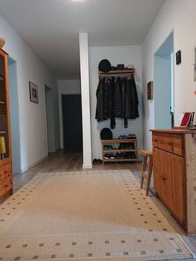 Diele - 5 Zimmer Etagenwohnung in Kordel