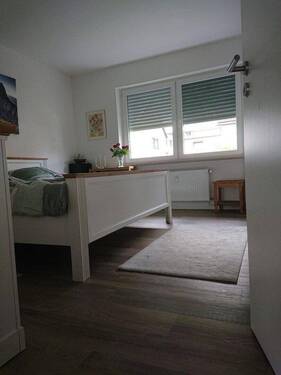 Elternschlafzimmer - Etagenwohnung mit 96,10 m&sup2; in Kordel zur Miete