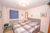 Kinderzimmer 1 obere Wohnung - 