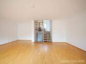 Bild 1 - Bauhaus neu interpretiert: Großzügiges Split-Level-Haus auf dem Eschberg!
