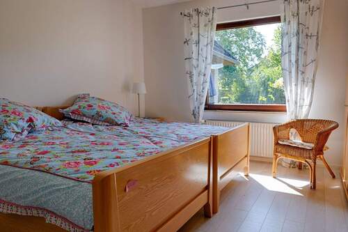 Schlafzimmer EG - 