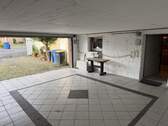 Doppelgarage mit Zugang Keller - 