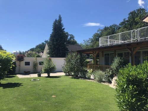 Gartentraum - Mehrfamilienhaus, Wohnhaus mit 600,00 m&sup2; in Fürstenfeldbruck zum Kaufen