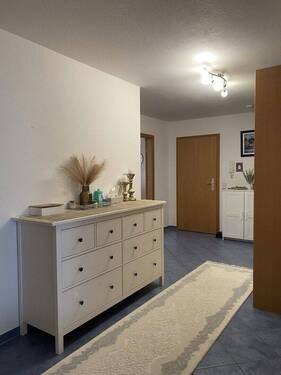 Diele - 3 Zimmer Etagenwohnung zum Kaufen in Schwieberdingen