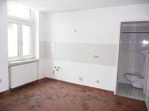 Küche / Zugang zum Bad - 