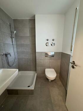 20251006_121622799_iOS.jpg - 