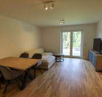 ** Feldrandlage** Vollmöblierte 4-Zimmer-Wohnung mit Einbauküche und Balkon - Darmstadt / Arheilgen