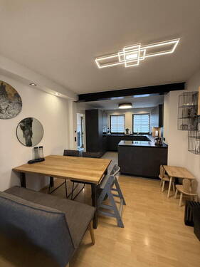 Bild 3 - 6 Zimmer Doppelhaushälfte in Nürnberg