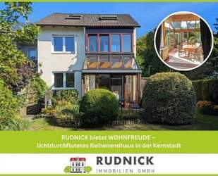 RUDNICK bietet WOHNFREUDE - lichtdurchflutetes Reihenendhaus in der Kernstadt - Wunstorf