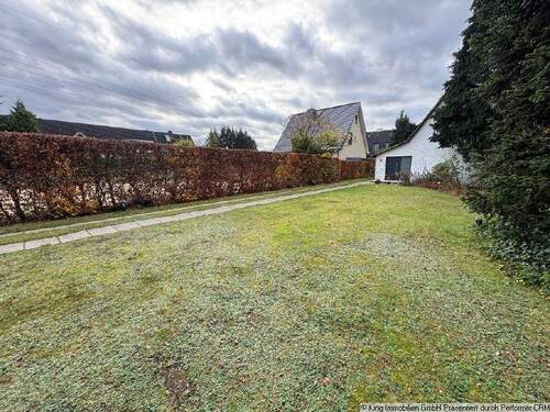 Grundstück - Mehrfamilienhaus, Wohnhaus mit 130,00 m&sup2; in Henstedt-Ulzburg zum Kaufen