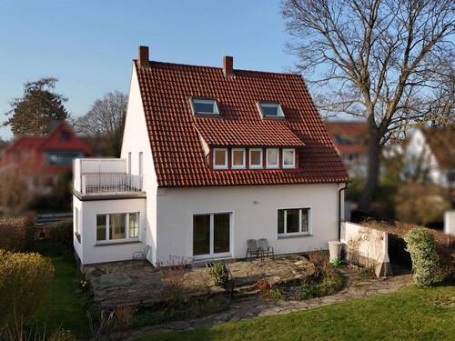 Drohnenbild - 8 Zimmer Einfamilienhaus zum Kaufen in Minden