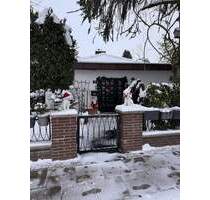 Top Bungalow mit Vollkeller - 595.000,00&nbsp;EUR Kaufpreis, ca.&nbsp; 120,00&nbsp;m&sup2;&nbsp;Wohnfl&auml;che in Großhansdorf (PLZ: 22927)