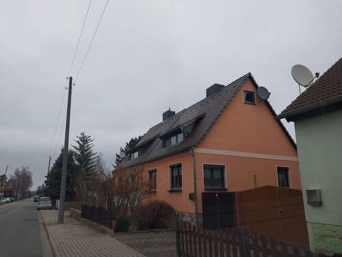 20251223_135554 (002).jpg - Einfamilienhaus in Stadtrandlage mit großem Grundstück