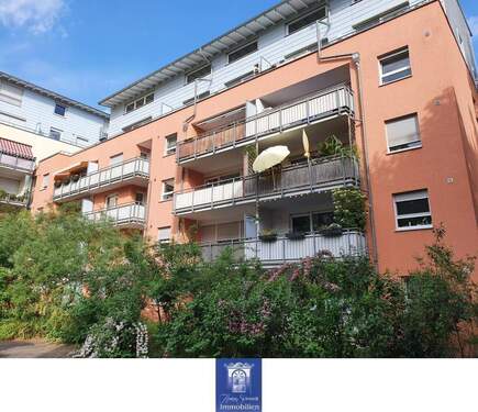 Hausansicht - Etagenwohnung mit 58,00 m&sup2; in Dresden zur Miete