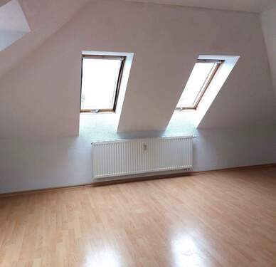 Wohnzimmer - Etagenwohnung mit 60,00 m² in Gornsdorf zur Miete