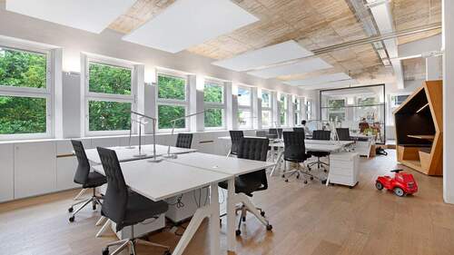 Bürofläche / Schreibtischplätze - Shared Office Space und Arbeitsplätze in Obersendling - All-in-Miete