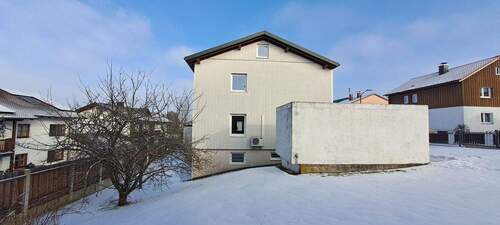 Hausansicht - Mehrfamilienhaus, Wohnhaus mit 135,00 m&sup2; in Neumarkt-Sankt Veit zum Kaufen