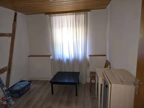 Bild 3 - 6 Zimmer Etagenwohnung in Heidenheim