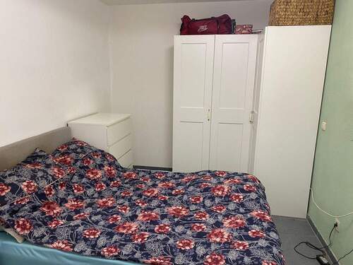 Schlafzimmer - Etagenwohnung mit 49,50 m² in Ainring zum Kaufen
