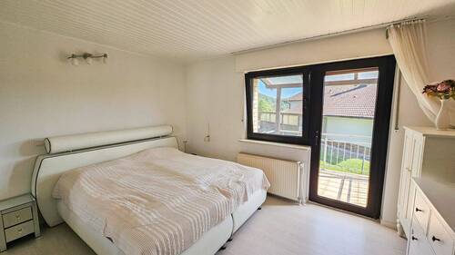 Schlafzimmer EG - 