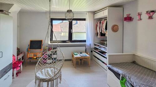 Kinderzimmer EG - 