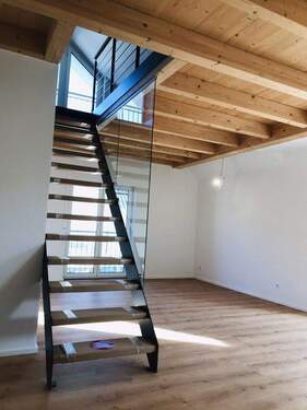 Bild 1 - Lichtdurchflutete - Maisonette - Dachgeschoss - Neubauwohnung, einfach zum Wohlfühlen