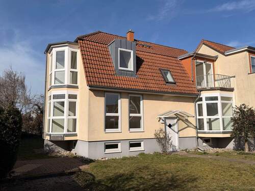 Hausansicht - Reihenendhaus in Schönholz für max. 7 Jahre