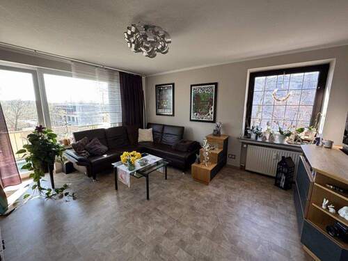 Eigentümer-WE - Wohnzimmer - 