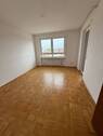 Schlafzimmer mit Balkon - 