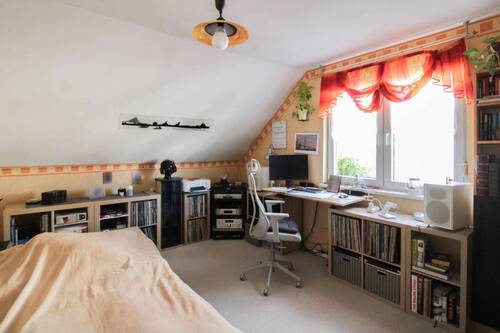 Zimmer 3 - 