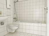innenliegendes Bad mit Wanne - 