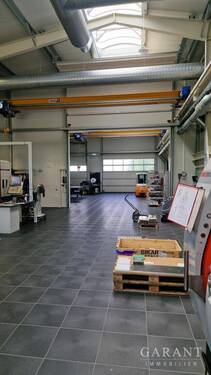 Halle innen - Top - Gewerbehalle für Produktion und Lager mit Büros