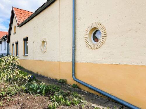 Hausfassade - 4 Zimmer Einfamilienhaus zum Kaufen in Wettin-Löbejün
