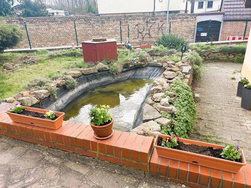 Garten mit Teich - 