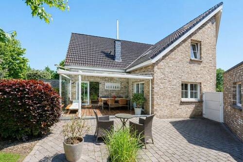 Tönisvorst - 7 Zimmer Einfamilienhaus zum Kaufen in Tönisvorst