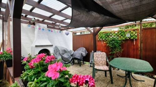 überdachter Freisitz - 4 Zimmer Reihenendhaus zum Kaufen in Gottmadingen