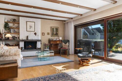 Wohnzimmer - 8 Zimmer Reihenendhaus in Ulm