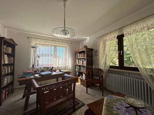 Arbeitszimmer im EG - 